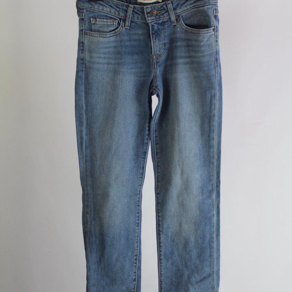 Levi’s Women’s Light Wash Denim Straight Cut Jeans - Size 26
